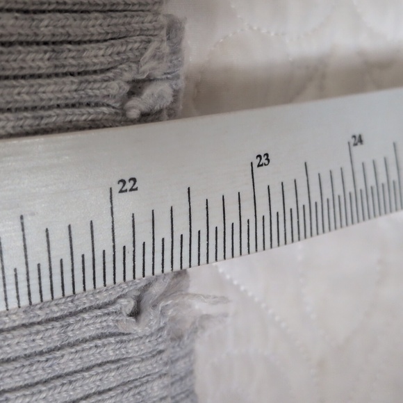 FATE Distressed Sweater - Picture 10 of 10